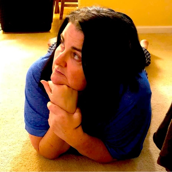 Meet your Posher, Heather - Picture 1 of 1